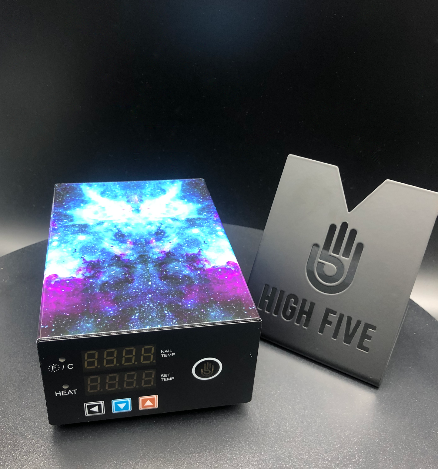 High Five Micro Enail (LED Screen)